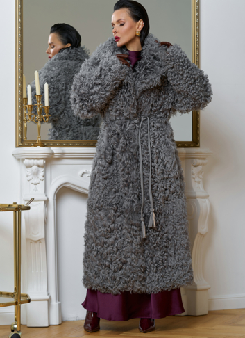 Женская двухсторонняя дубленка с английским воротником