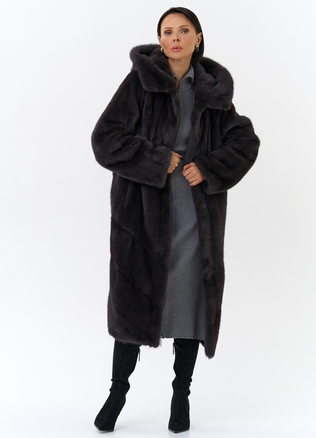 Женская шуба из норки силуэта баллон с капюшоном модель № 24752 универмаг малина