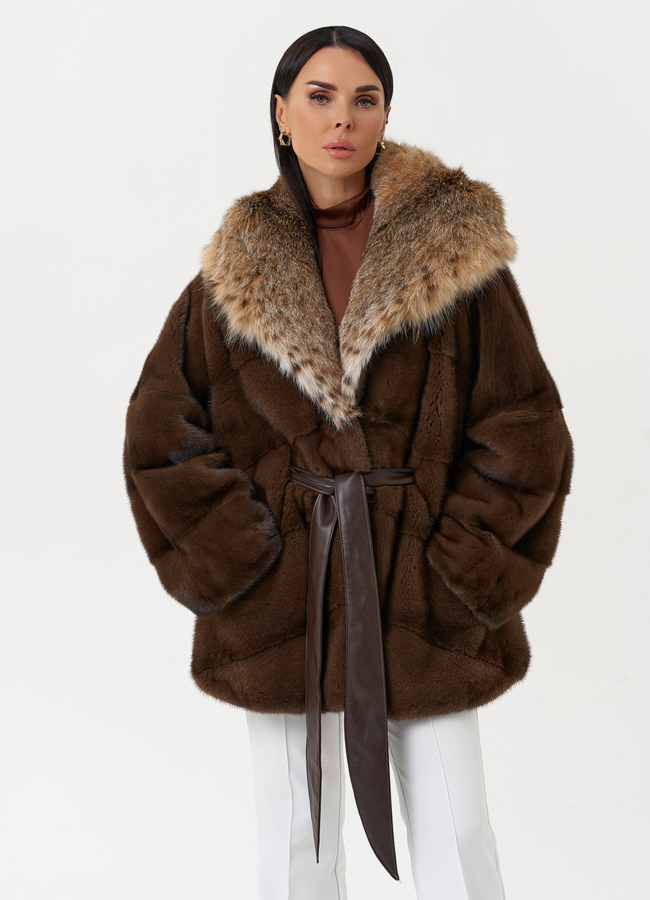 Женская шуба из меха норки с капюшоном из меха рыси модель № 31167 меха малина