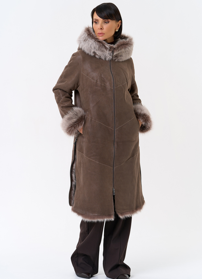 Женская натуральная дубленка с капюшоном модель № 31931 в кредит
