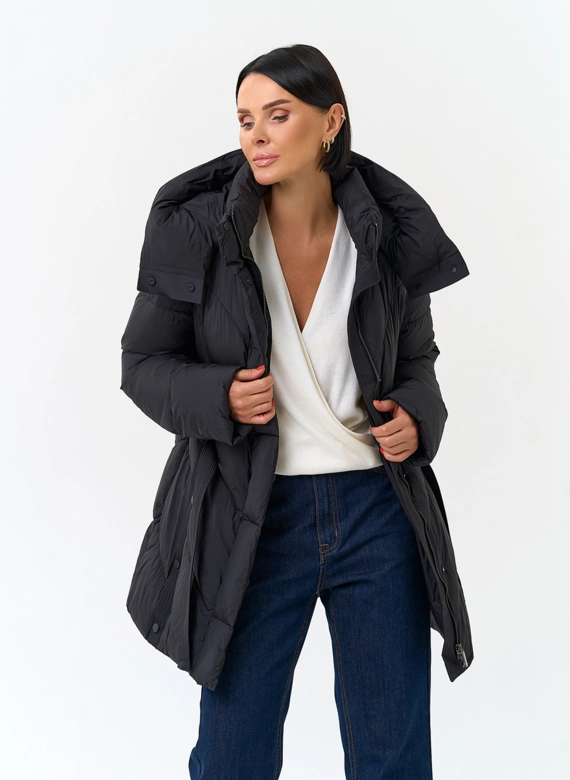 Женский пуховик с поясом фото