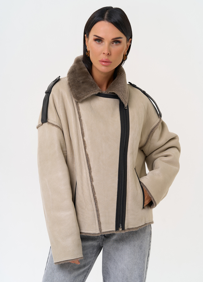 Светлая натуральная дубленка модель № 31360 универмаг малина