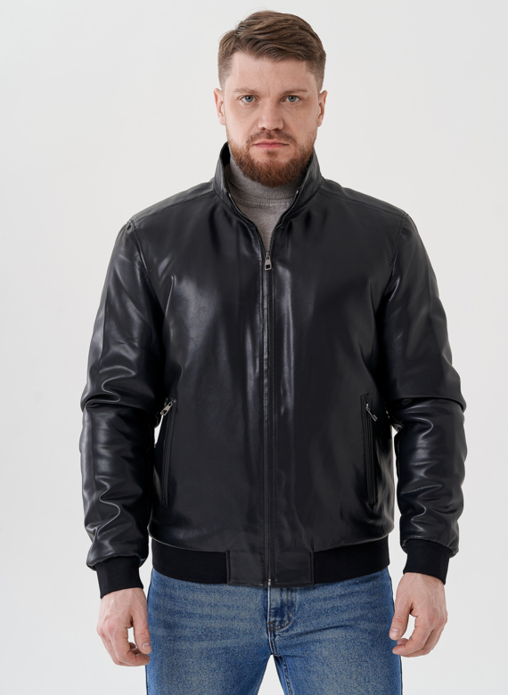 Куртка бомбер черного цвета из эко кожи