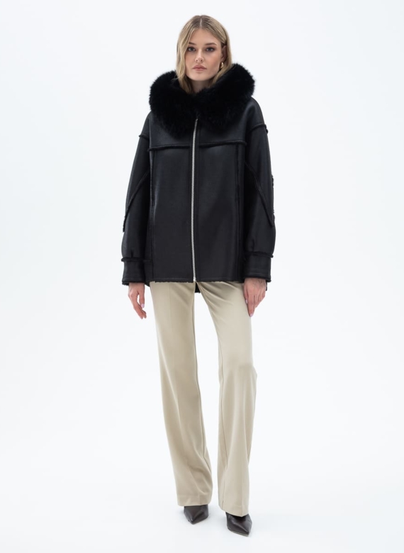 Женская дубленка из эко кожи с капюшоном