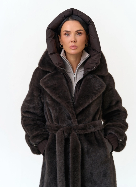 Женская шуба из эко меха со съемным капюшоном фото