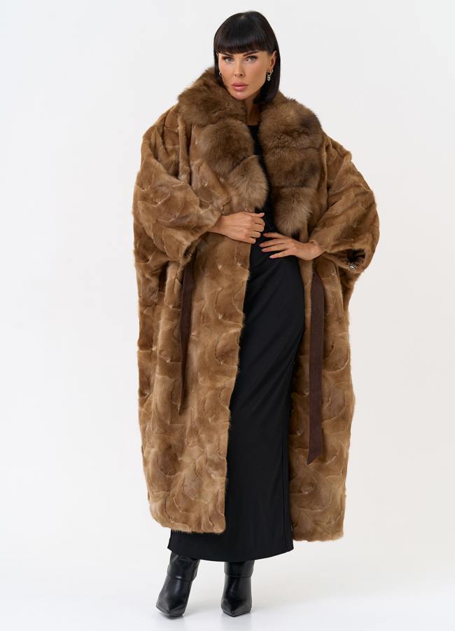 Женская шуба из меха норки с воротником их меха песца модель № 31492 универмаг малина