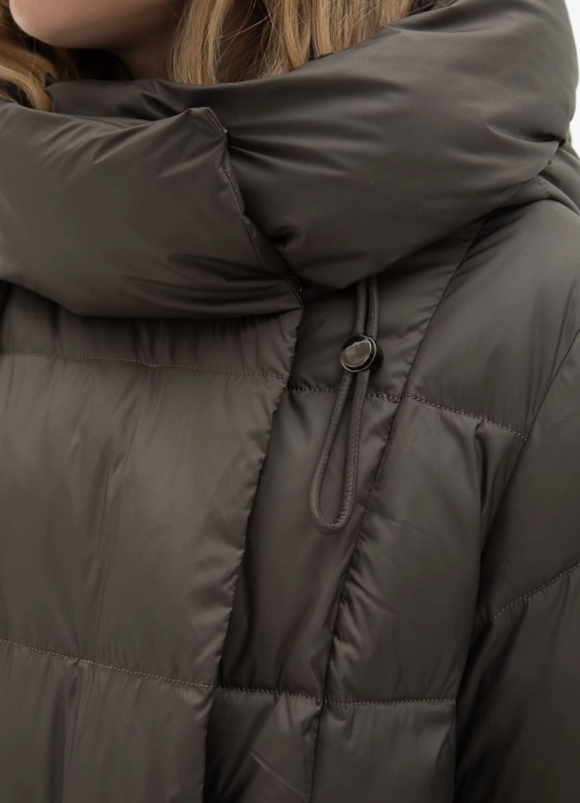 Женский пуховик с капюшоном модель № 31153 универмаг малина